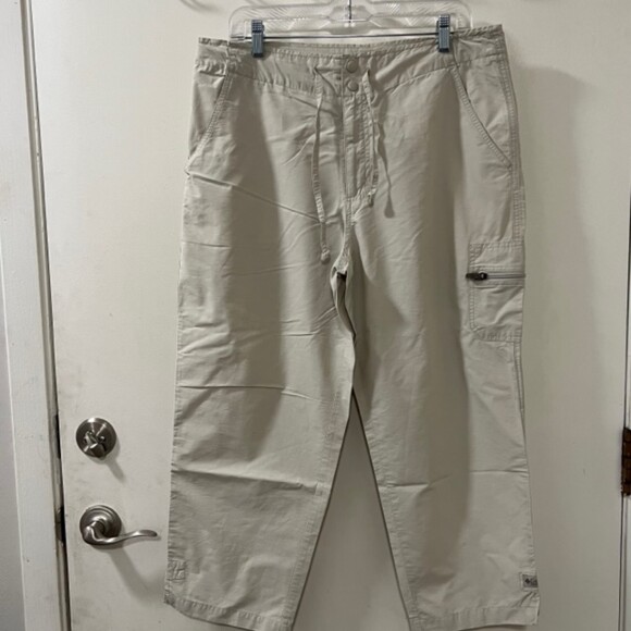 Columbia Womens Khaki Cropped Cargo Pants Hiking Cropped Pants Trousers Sz Large - Picture 4 of 12